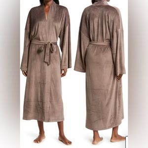 SKIMS Velour Wrap Robe NWOT